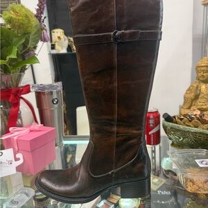 Brown Leather Knee-High Riding Boots
